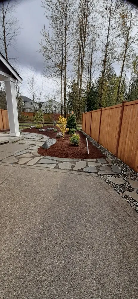 Trusted yard cleanup service experts serving Covington, WA - DLM Landscape