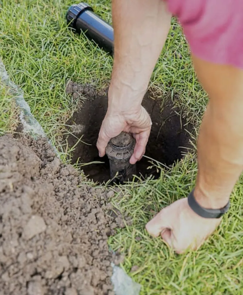 Professional yard maintenance in El Reno, OK - DL’s Irrigation Repair and landscaping