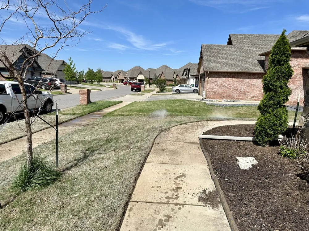 Trusted garden landscaping for outdoor upgrades across El Reno, OK - DL’s Irrigation Repair and landscaping