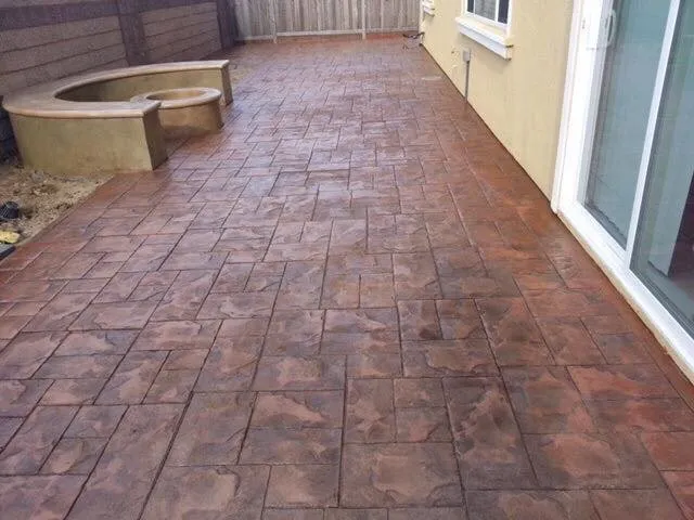 Top-rated lawn care service in Sacramento, CA by DLS Landscape & Concrete