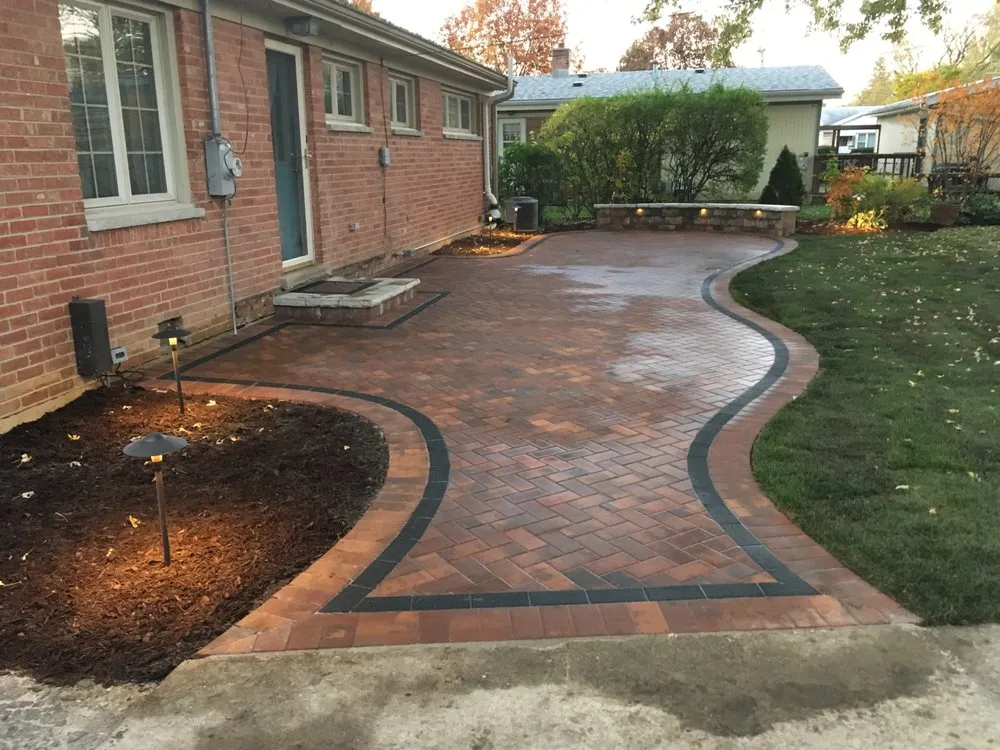 Expert residential landscaping near you in Palatine, IL by DLS Landscaping