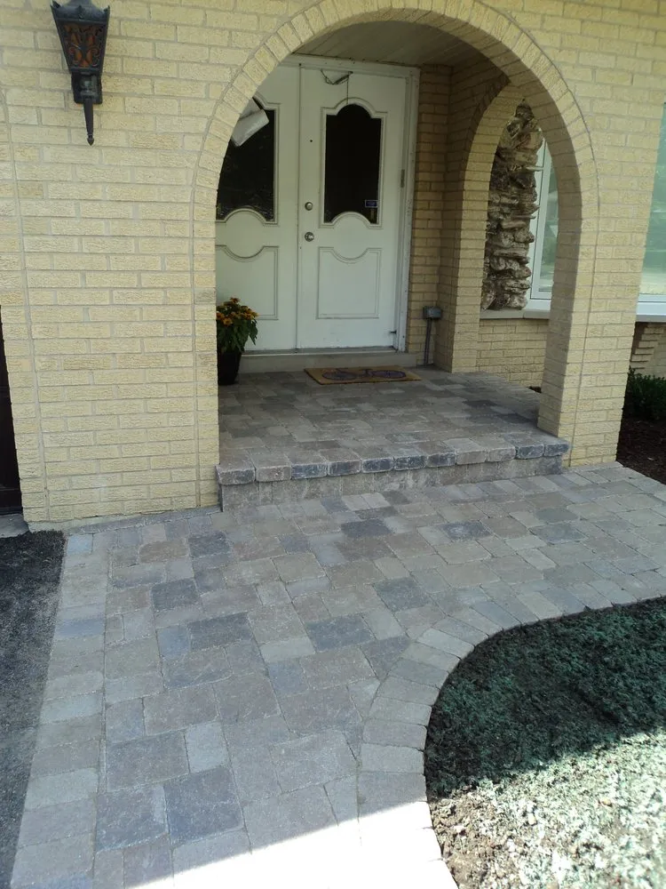 Affordable landscaping services in Palatine, IL - DLS Landscaping