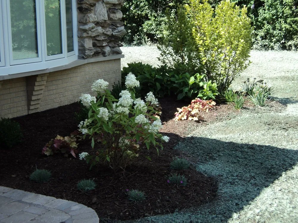Affordable landscape installation experts serving Palatine, IL - DLS Landscaping