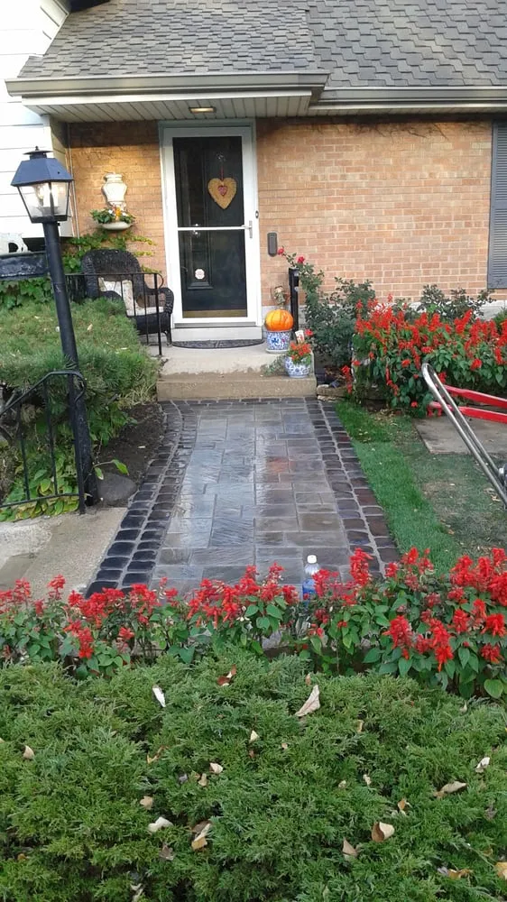 Top-rated outdoor landscaping for outdoor upgrades across Berkeley, IL - DLT Brothers Professional Services