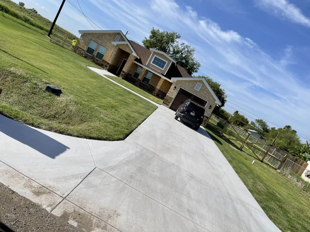 Trusted outdoor landscaping in Harlingen, TX - DLT Lawn Care