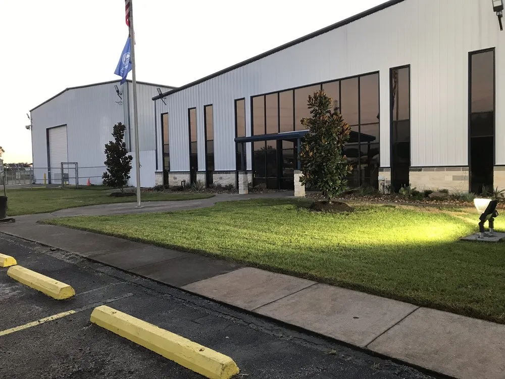 Trusted garden landscaping for homes in Houston, TX by DM Landscape and Outdoor Lighting