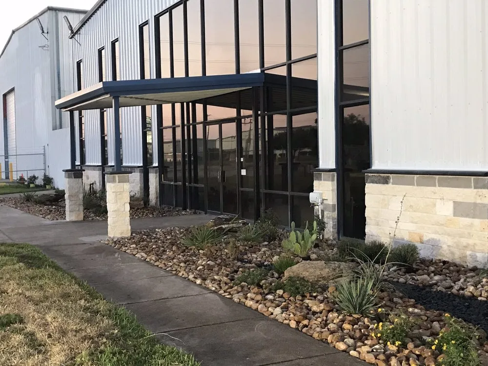 Professional lawn mowing service in Houston, TX - DM Landscape and Outdoor Lighting