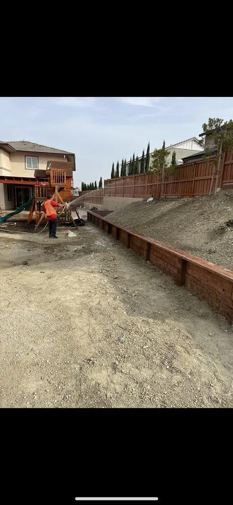 Expert yard maintenance in San Jose, CA by D&M Landscape Services