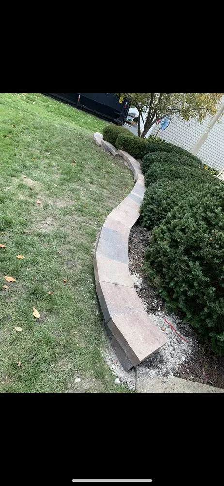 Affordable garden landscaping in Aurora, IL - D&M Landscaping and Paving