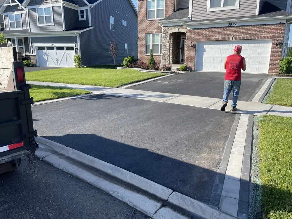 Top-rated yard cleanup service experts serving Aurora, IL - D&M Landscaping and Paving
