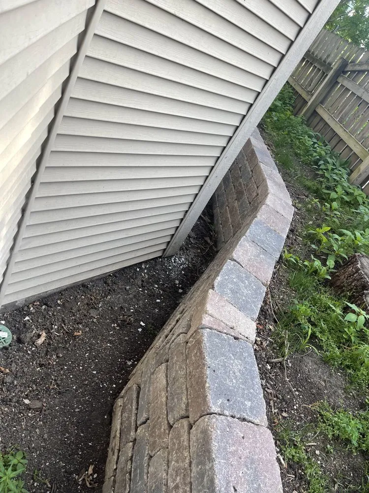 Custom landscaping services for residential properties across Aurora, IL - D&M Landscaping and Paving