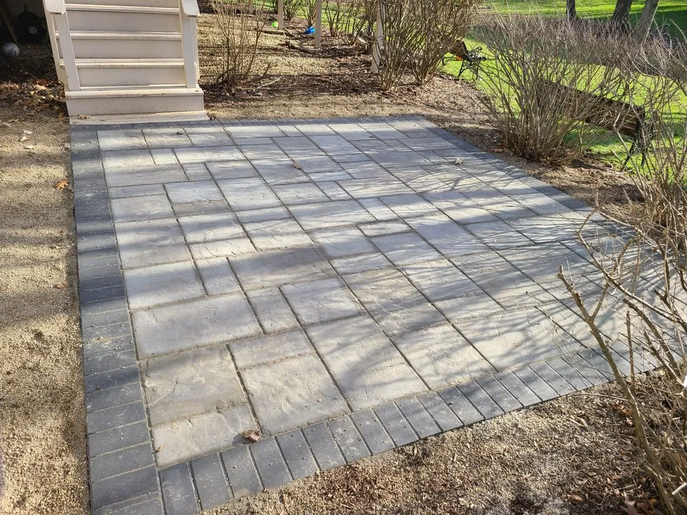 Affordable landscaping services experts serving Aurora, IL - D&M Landscaping and Paving