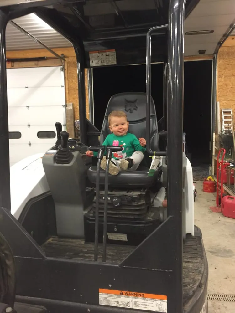 Affordable yard maintenance experts serving Carlisle, PA - DM Landscaping