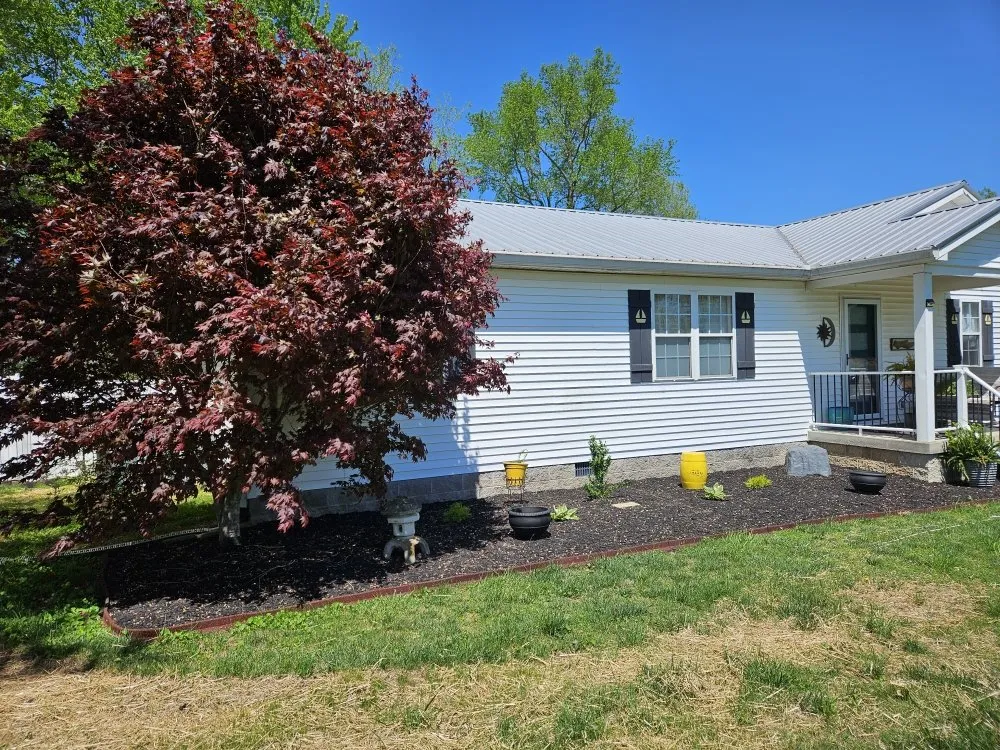 Expert lawn care service for beautiful yards across Sparta, TN - D&M Lawn Care And Landscaping