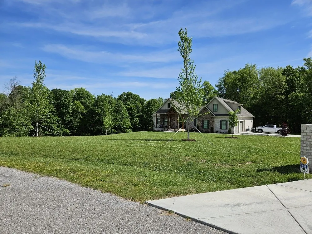 Trusted yard maintenance with custom design across Sparta, TN - D&M Lawn Care And Landscaping