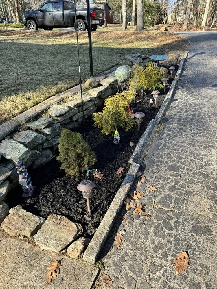 Affordable garden landscaping for year-round maintenance across Mystic, CT - D&M Outdoor Services