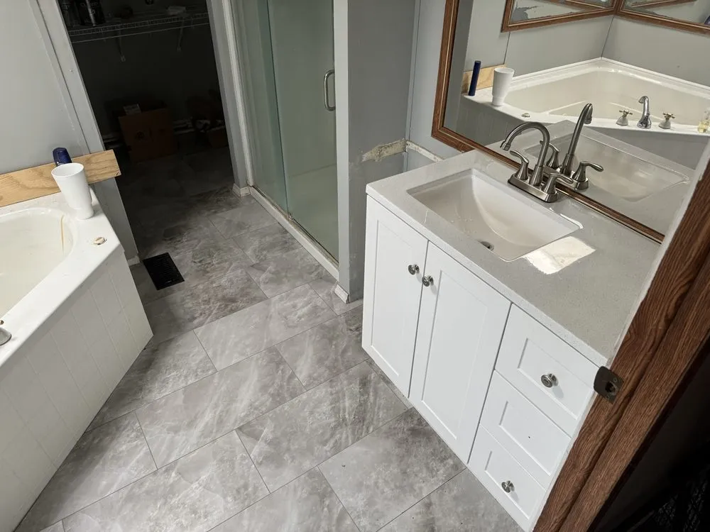 Local yard cleanup service experts serving De Soto, MO - D&M Services