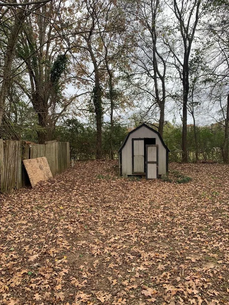 Affordable landscape design in Florence, AL by D&M services