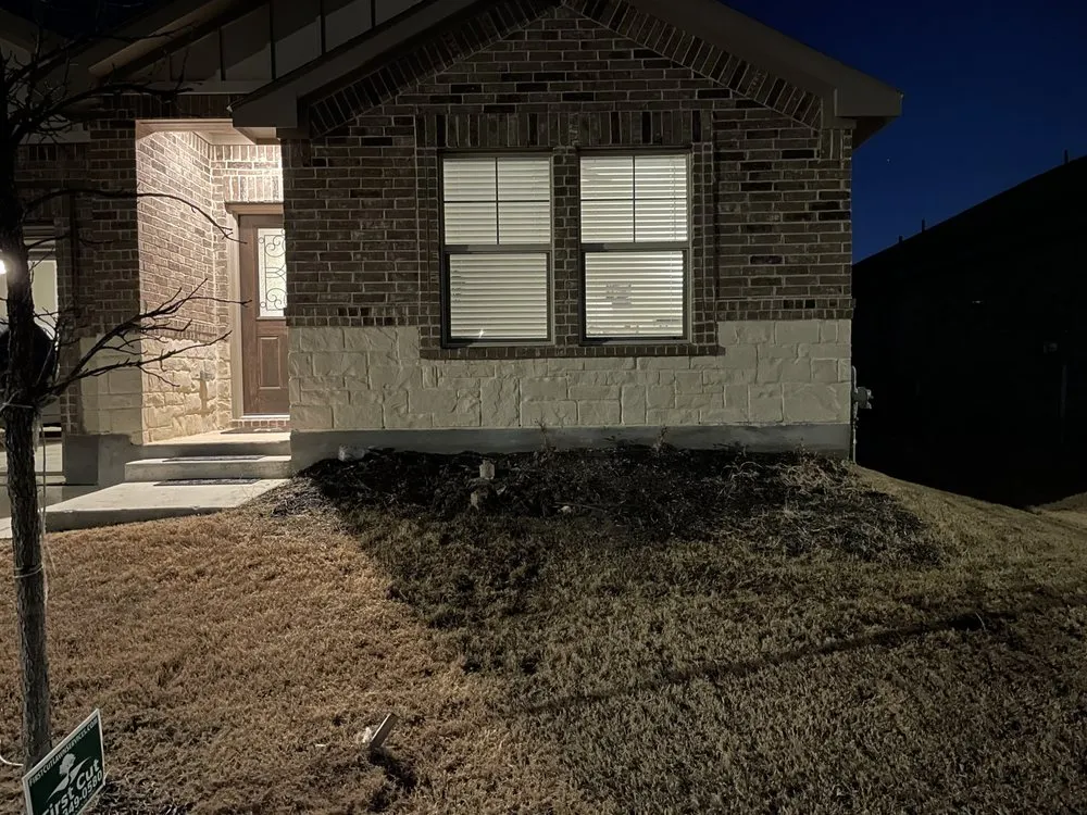 Custom lawn care service in Hurst, TX by D&M Services