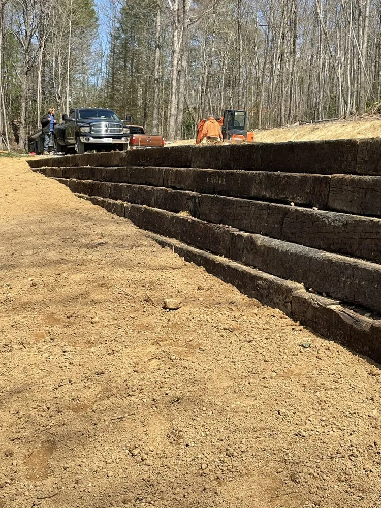 Trusted garden landscaping for homes in Erwin, TN by D&M White Construction