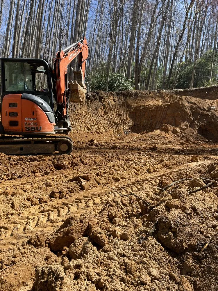 Trusted yard maintenance in Erwin, TN - D&M White Construction