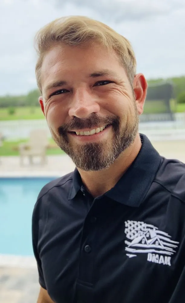 Affordable lawn care service in Tampa, FL by DMAK Construction And Design