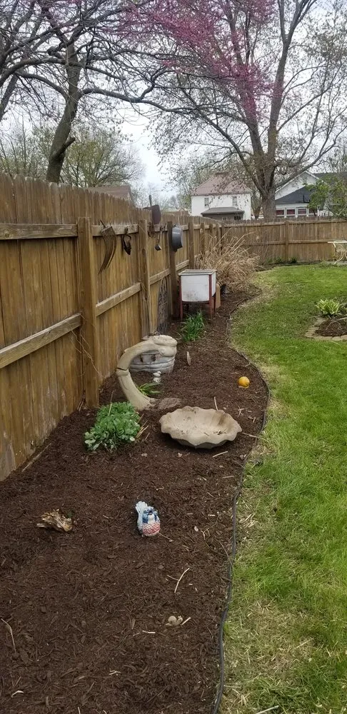 Expert lawn mowing service in Jacksonville, IL by DMC Lawn Maintenance