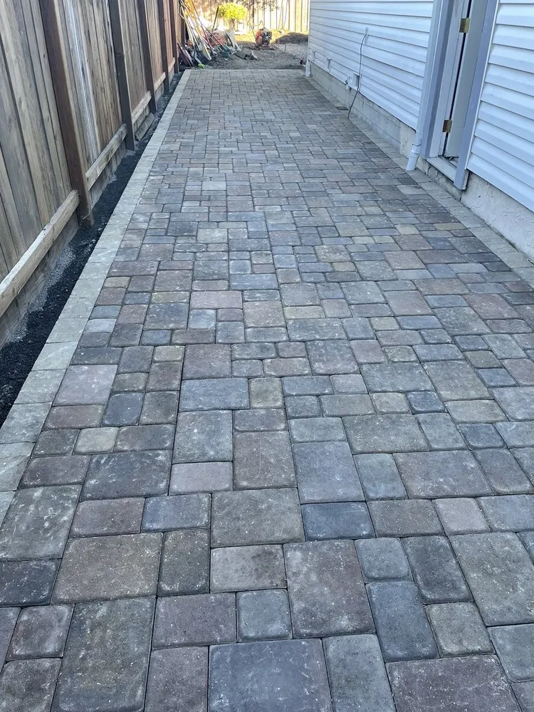 Custom landscaping services for beautiful yards in Sebastopol, CA by DMG Landscaping