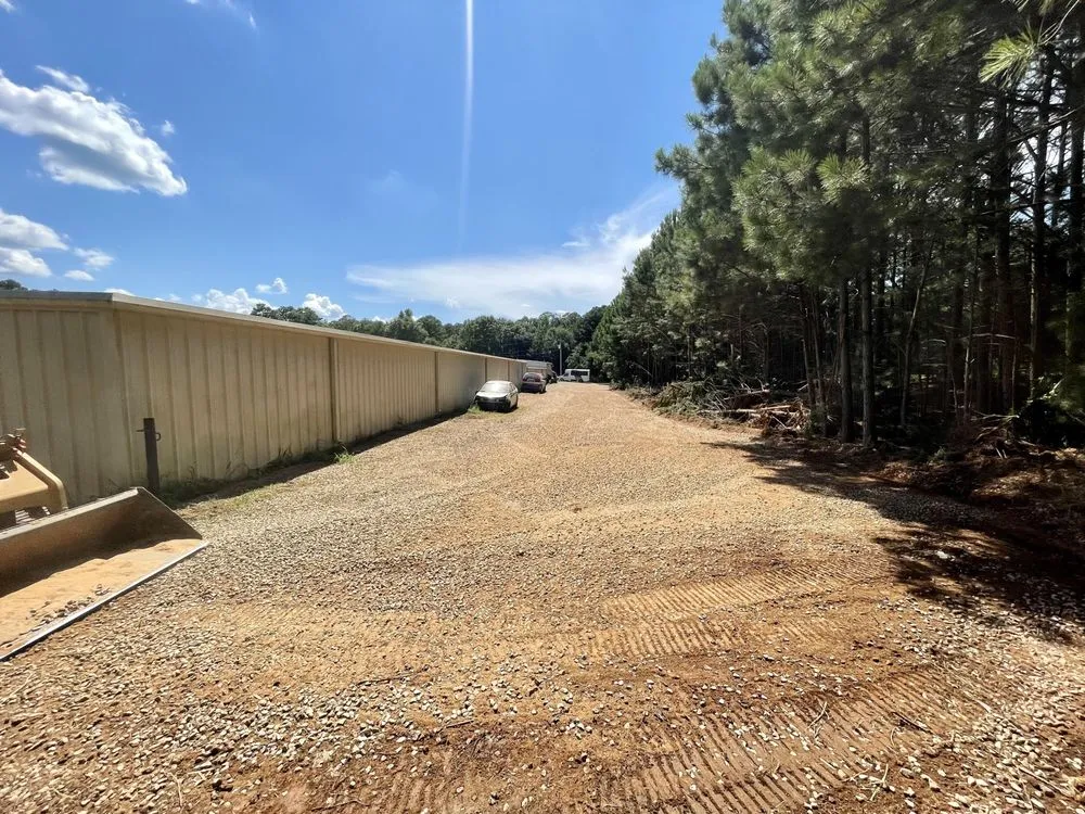 Affordable residential landscaping experts serving Loganville, GA - DMH Land Management