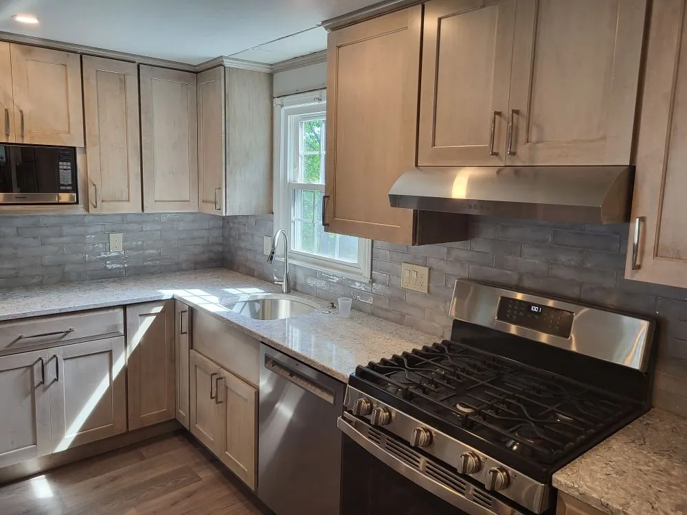 Professional lawn care service in Hudson, NH - DMH Properties