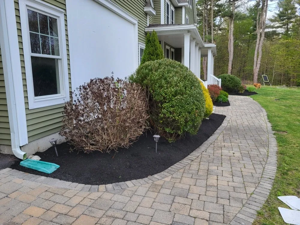 Custom yard maintenance in Hudson, NH by DMH Properties