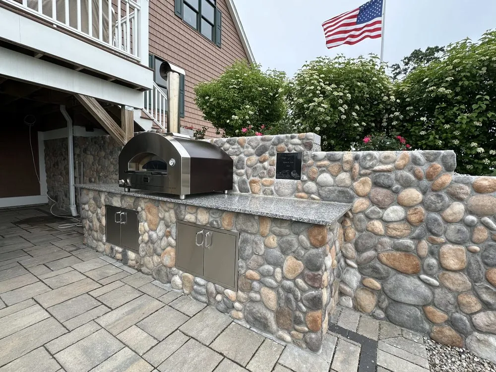 Expert residential landscaping in Merrimack, NH - DMP