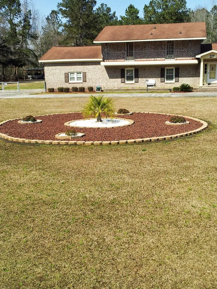 Reliable landscaping services experts serving Goose Creek, SC - DM's Landscape and Lawn Care Maintenance