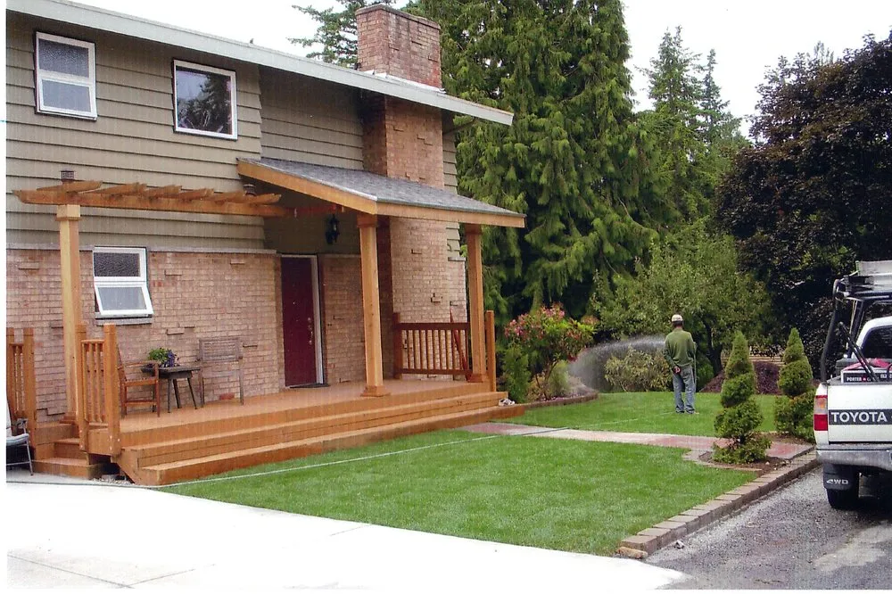 Reliable yard cleanup service experts serving Lynnwood, WA - DN Landscaping & Gardening Service