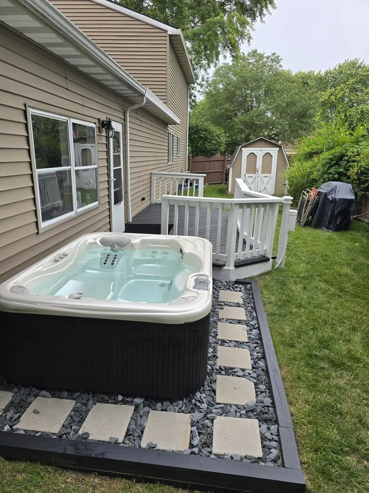 Custom yard cleanup service experts serving Woodridge, IL - D&N Lawncare