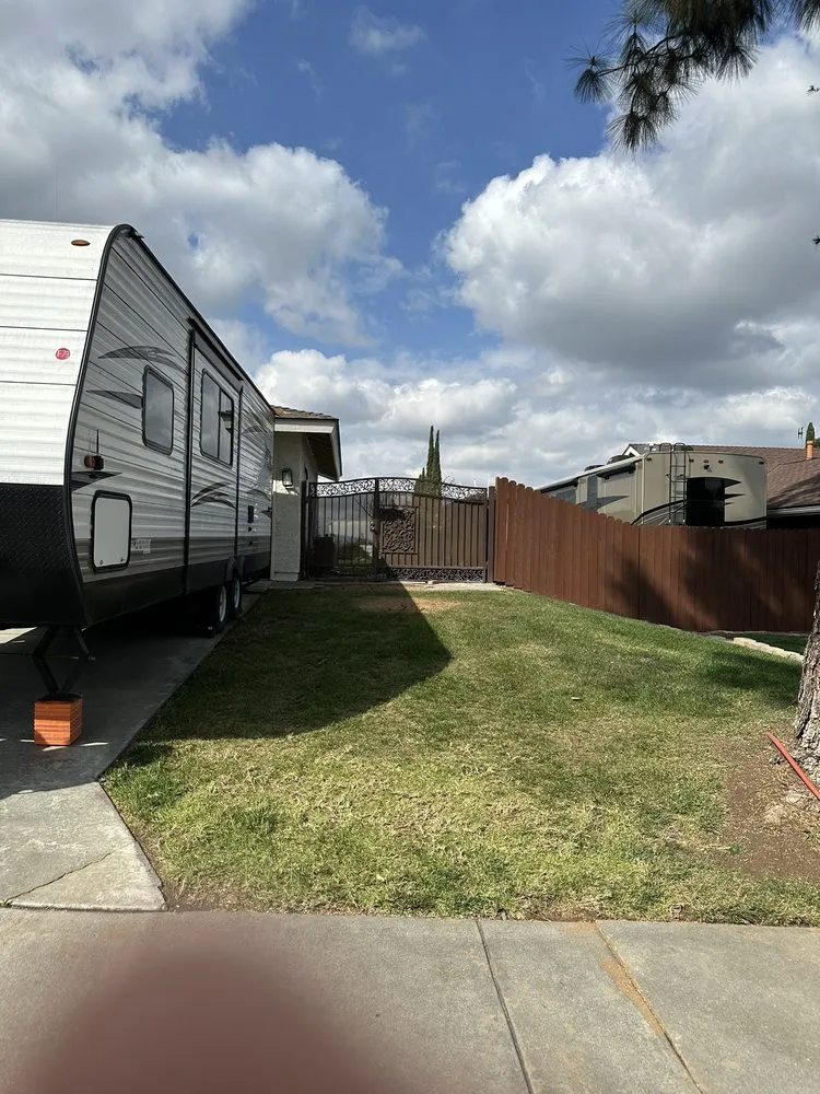 Reliable lawn mowing service for beautiful yards across Ontario, CA - D&N Tree Care