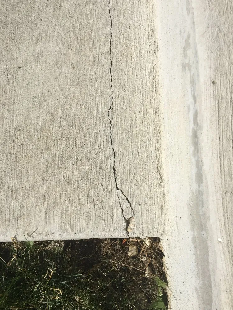 Expert residential landscaping experts serving Hanover Park, IL - DNA Landscapes