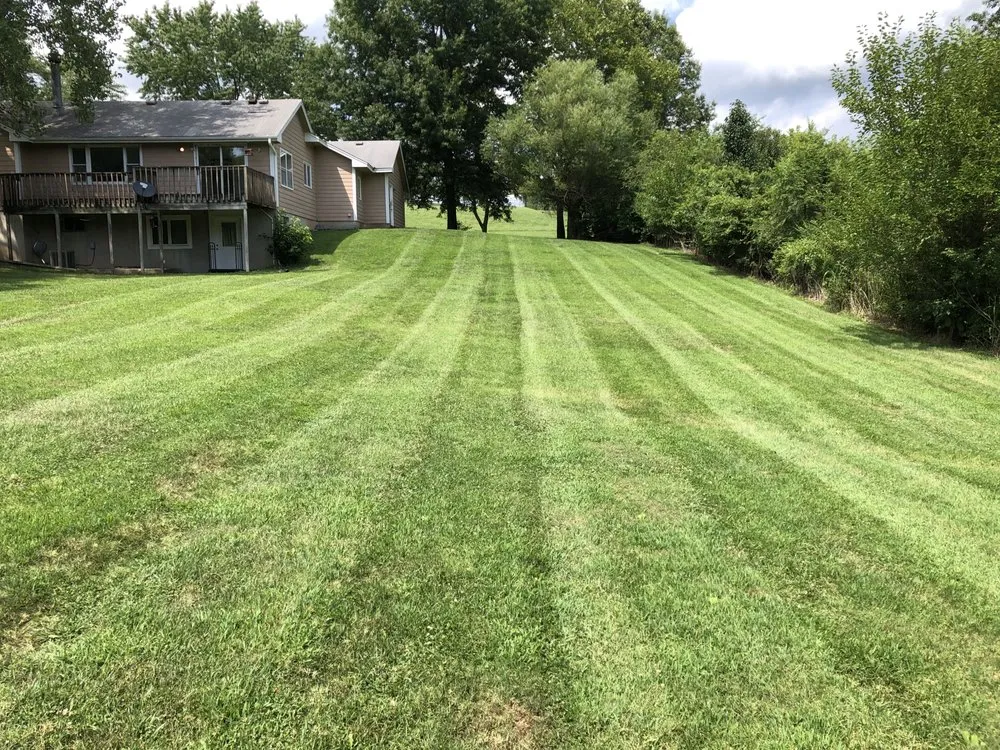 Expert yard maintenance with custom design across Leavenworth, KS - DNA lawn care