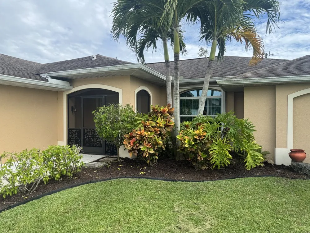 Custom lawn care service for year-round maintenance across St. Petersburg, FL - Dnd Landscaping