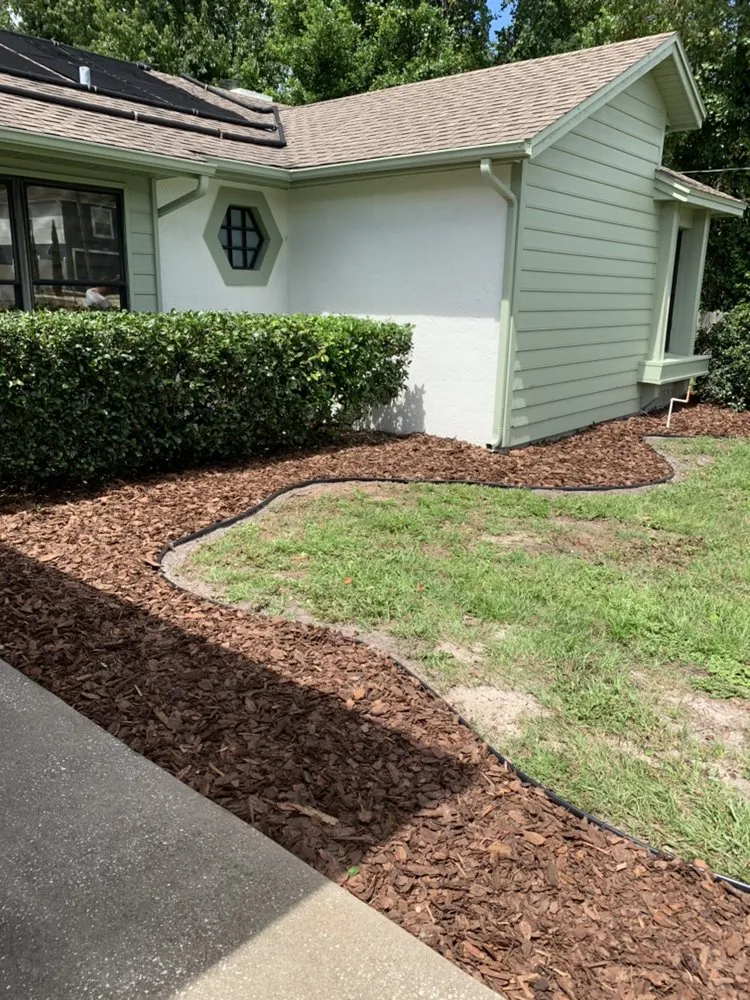Affordable residential landscaping for beautiful yards across South Daytona, FL - DNH Landscape