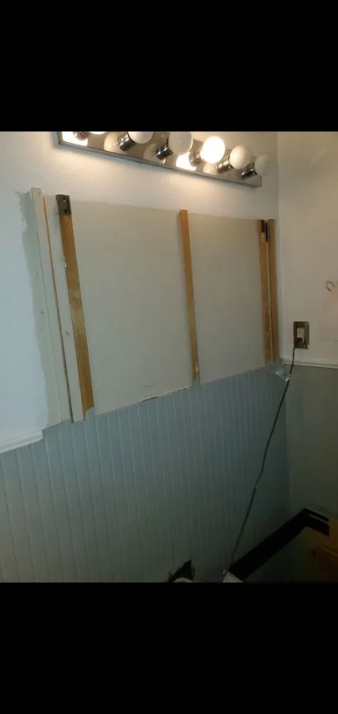 Professional yard cleanup service in Trotwood, OH - D'nique Services