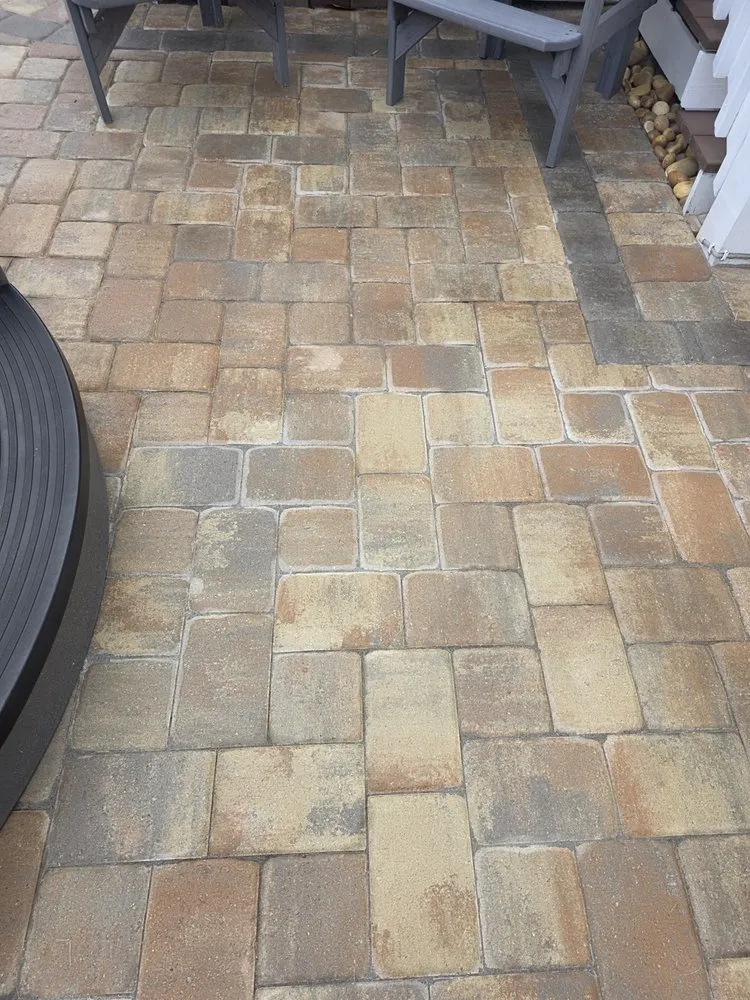 Professional garden landscaping in Surfside Beach, SC by DNL Industries