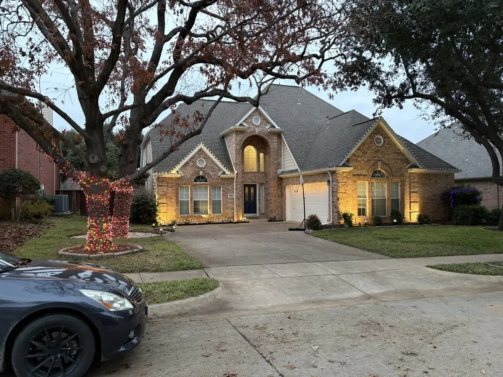 Custom lawn mowing service for homes in Irving, TX by DNR Landscaping