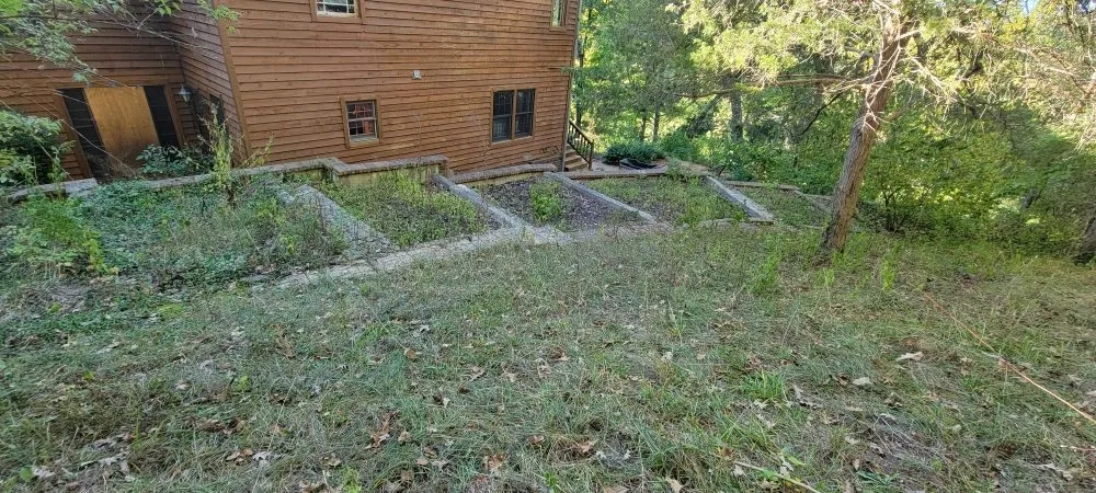 Top-rated outdoor landscaping experts serving Marshfield, MO - D&N's Cut & Wash