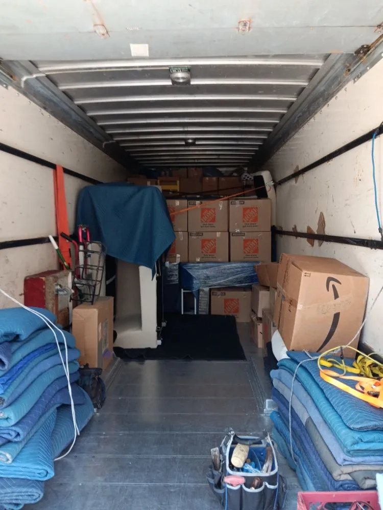 Reliable outdoor landscaping for year-round maintenance across Lake Havasu City, AZ - Do It Rite Moving and Landscaping