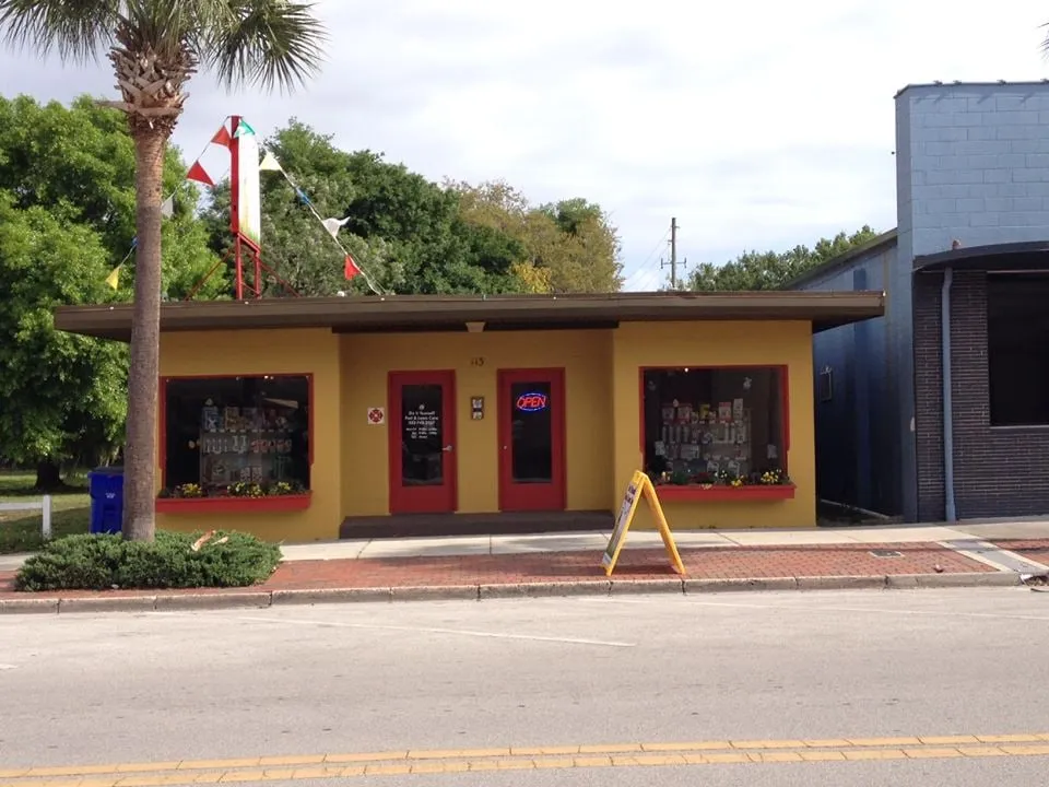 Custom landscape design in Tavares, FL - Do It Yourself Pest and Lawn Care