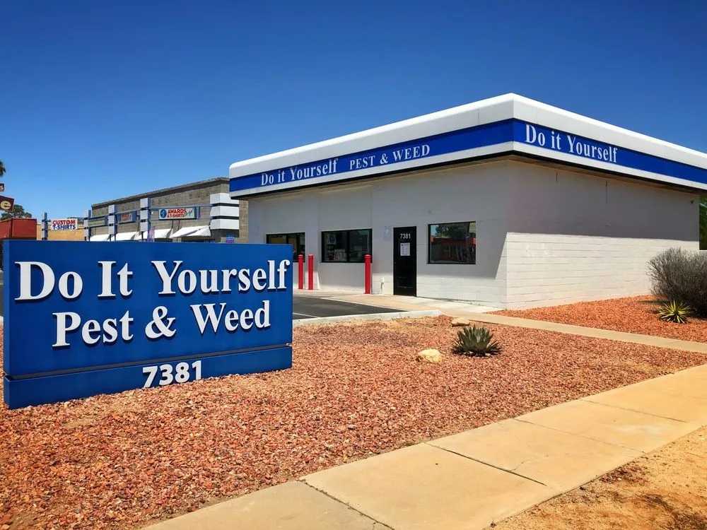 Top-rated lawn care service for year-round maintenance in Tucson, AZ by Do It Yourself Pest and Weed Control