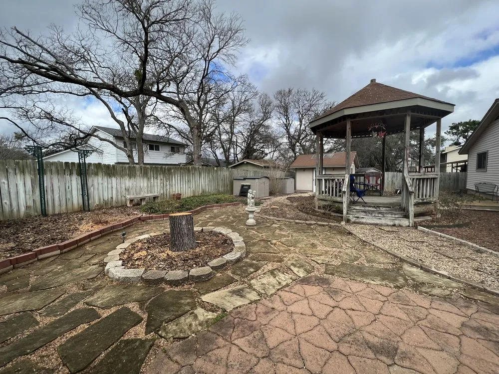 Reliable yard cleanup service for beautiful yards in Cypress, TX by Do Right Landscaping and Tree Services