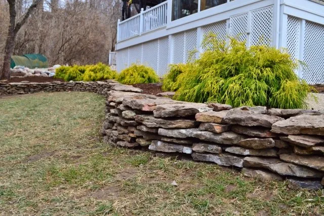 Local landscape design for residential properties across Lockport, IL - Dobbelare Distributing