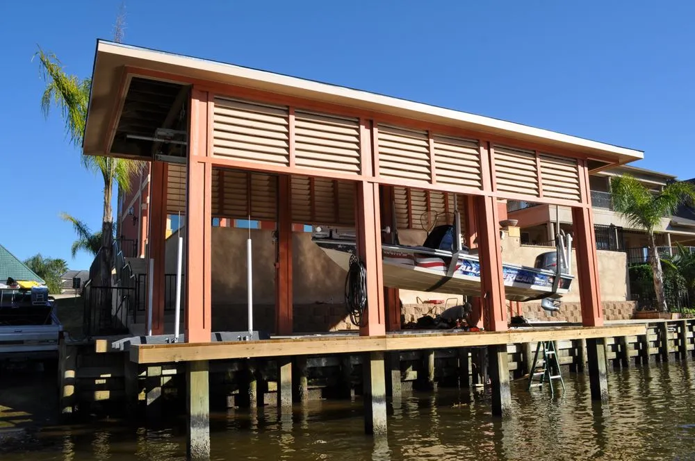 Top-rated residential landscaping in League City, TX by Dockside Development And Construction